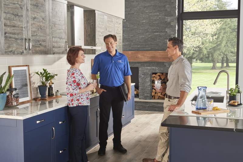 Dealer Couple2 Kitchen Sales visit